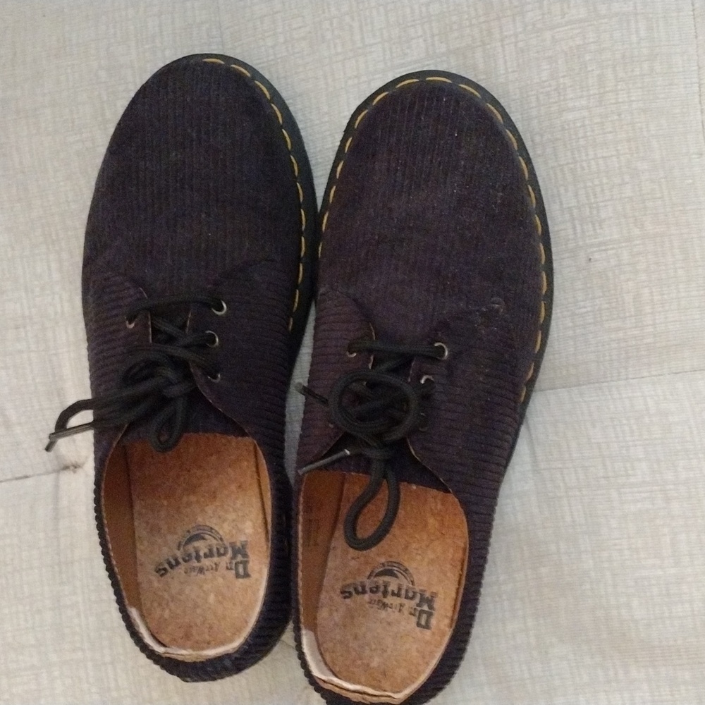 1461 unisex Dr Martens Derby